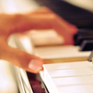 巜裸体舞会台湾DVD
